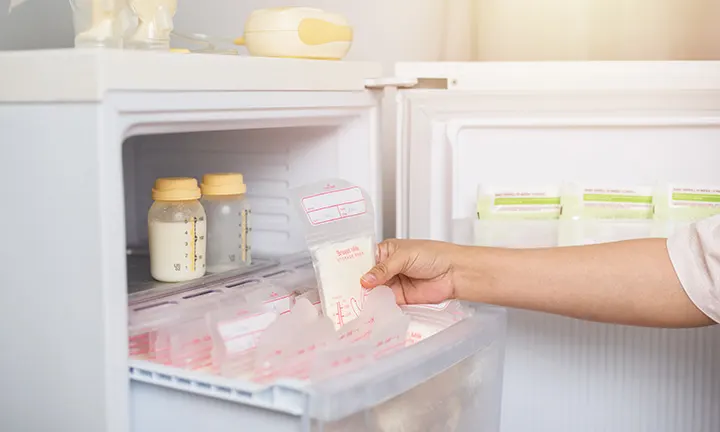 Breast Milk Storage: Helpful Guidelines and Tips