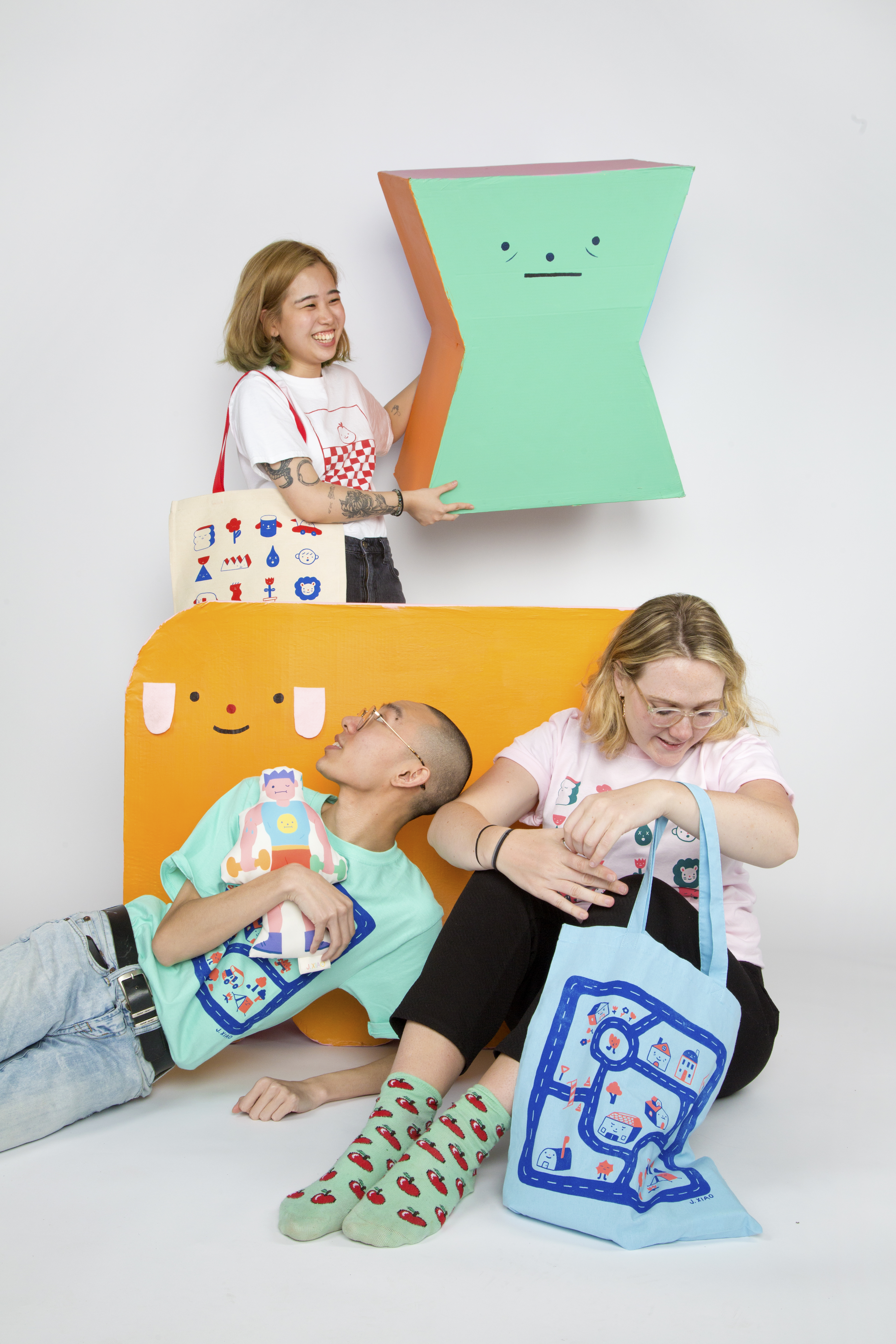 Jennifer Xiao and friends