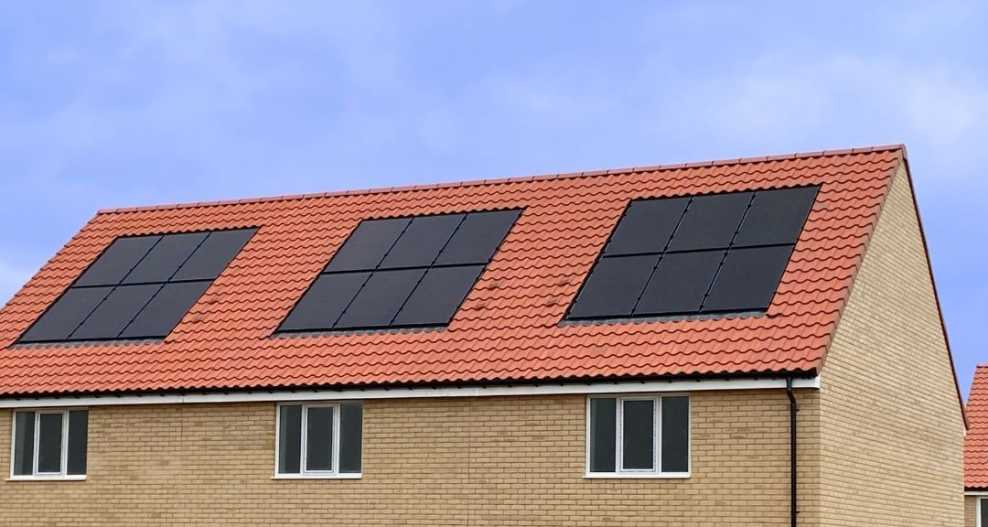 Redland PV InDaX Adapt on new roof