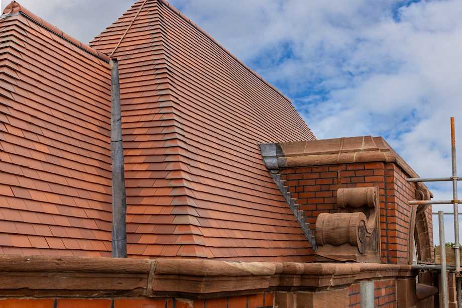 Restoring the roof of Tyldesley Library