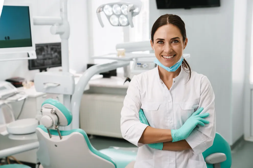 Average Dentist Salaries: By State, Top Paying Cities, Specialties, And ...