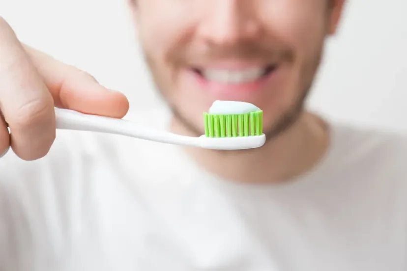 Brushing Your Teeth With Baking Soda Is It Safe? Byte® Byte®