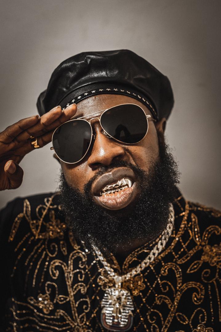 Abacha Loot photoshoot 2