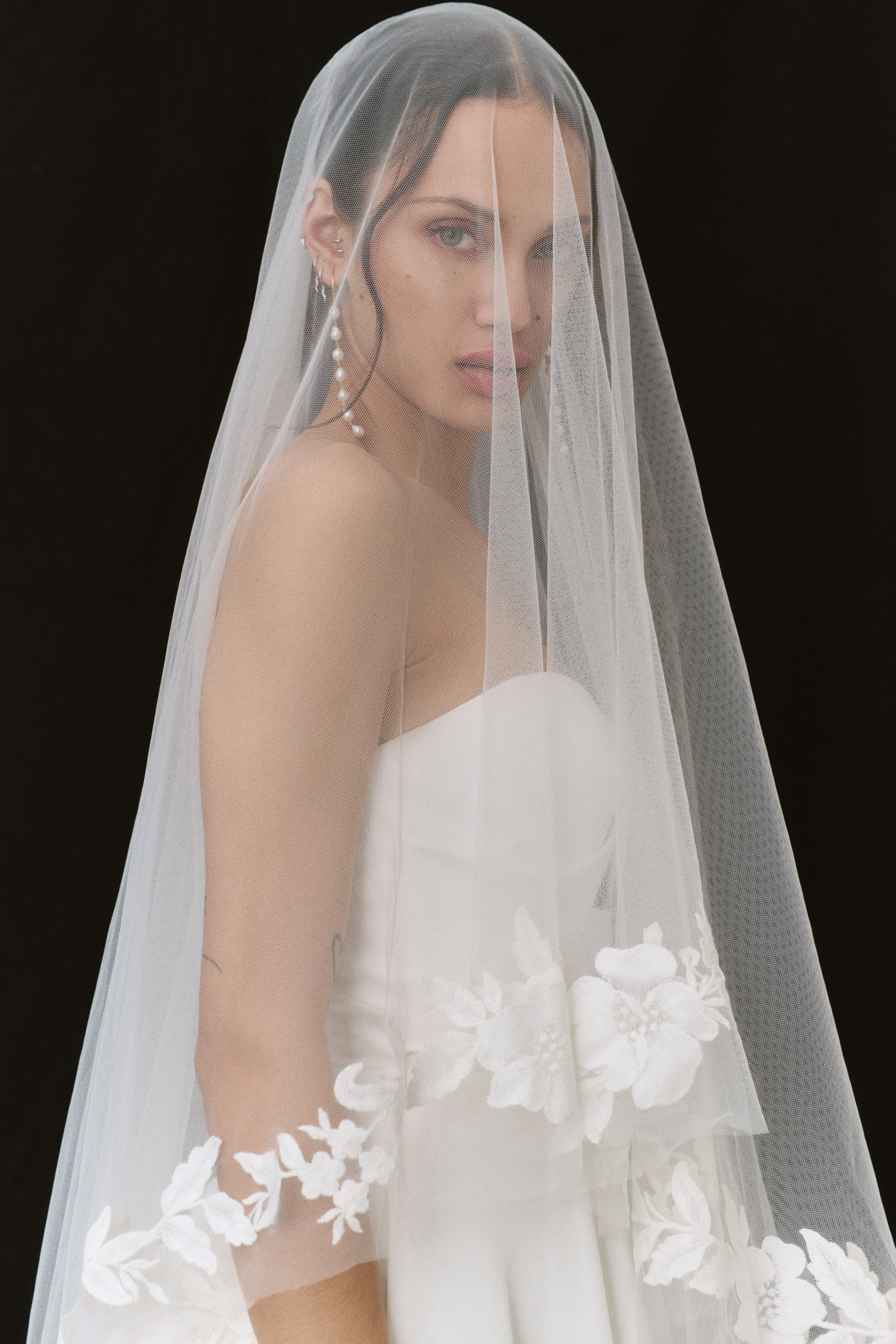 Madeline Veil by Jenny Yoo | Shop Online Now