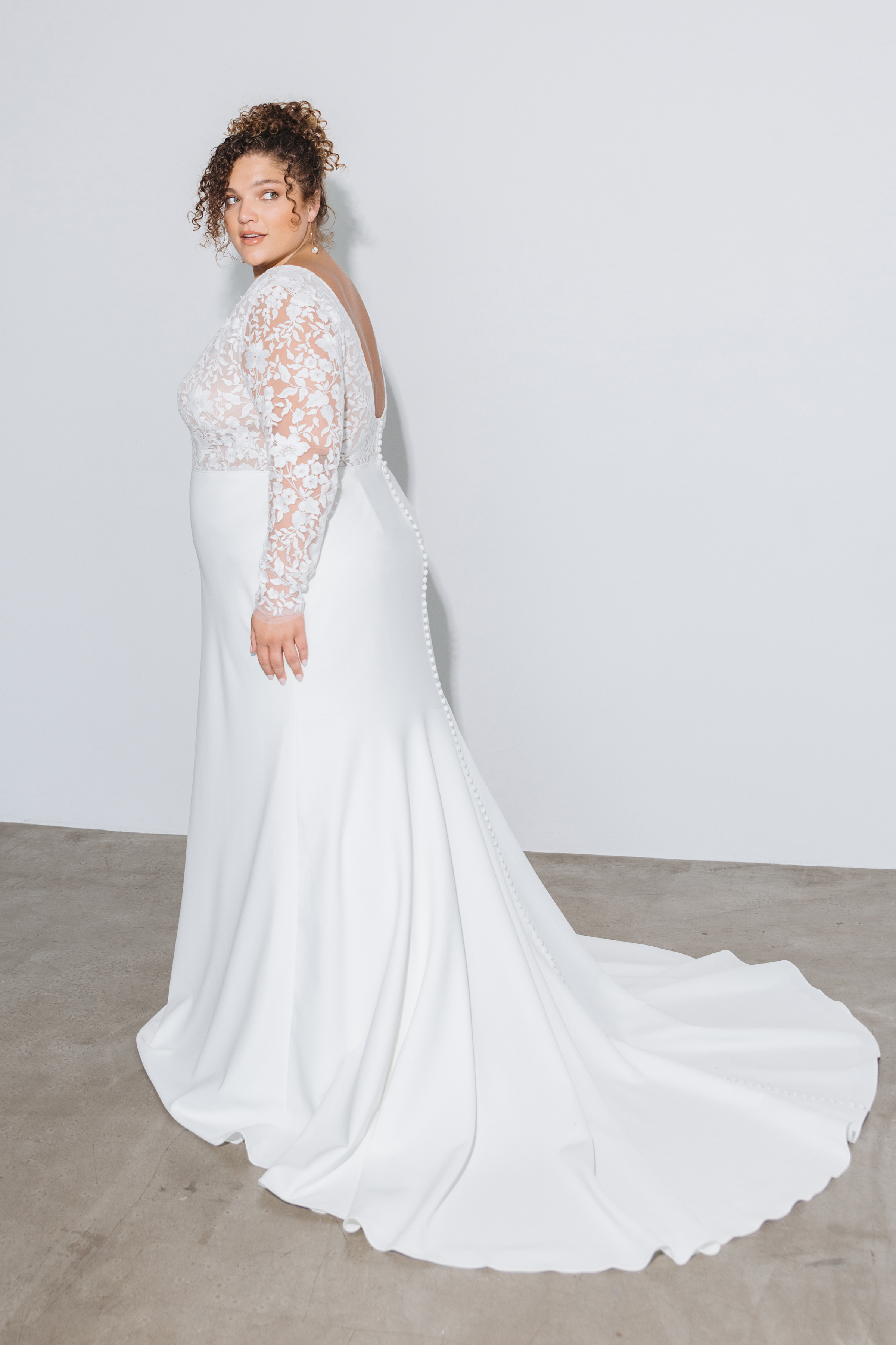 Plus Size Wedding Dress With Long Sleeves, ANY SIZE, Lace Bodice, Chiffon  Sleeves, Tulle or Chiffon Skirt, Wedding Dress for Curvy Bride -  Canada
