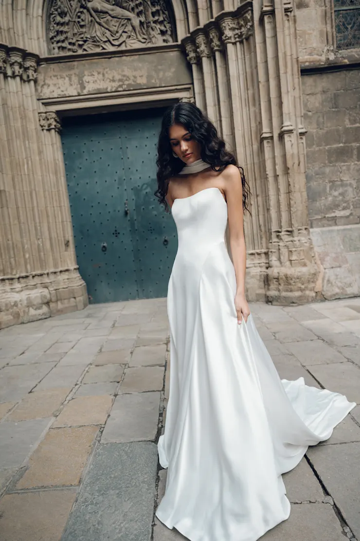 Jenny by Jenny Yoo Online Store - Bridal Gown and Wedding Dress 