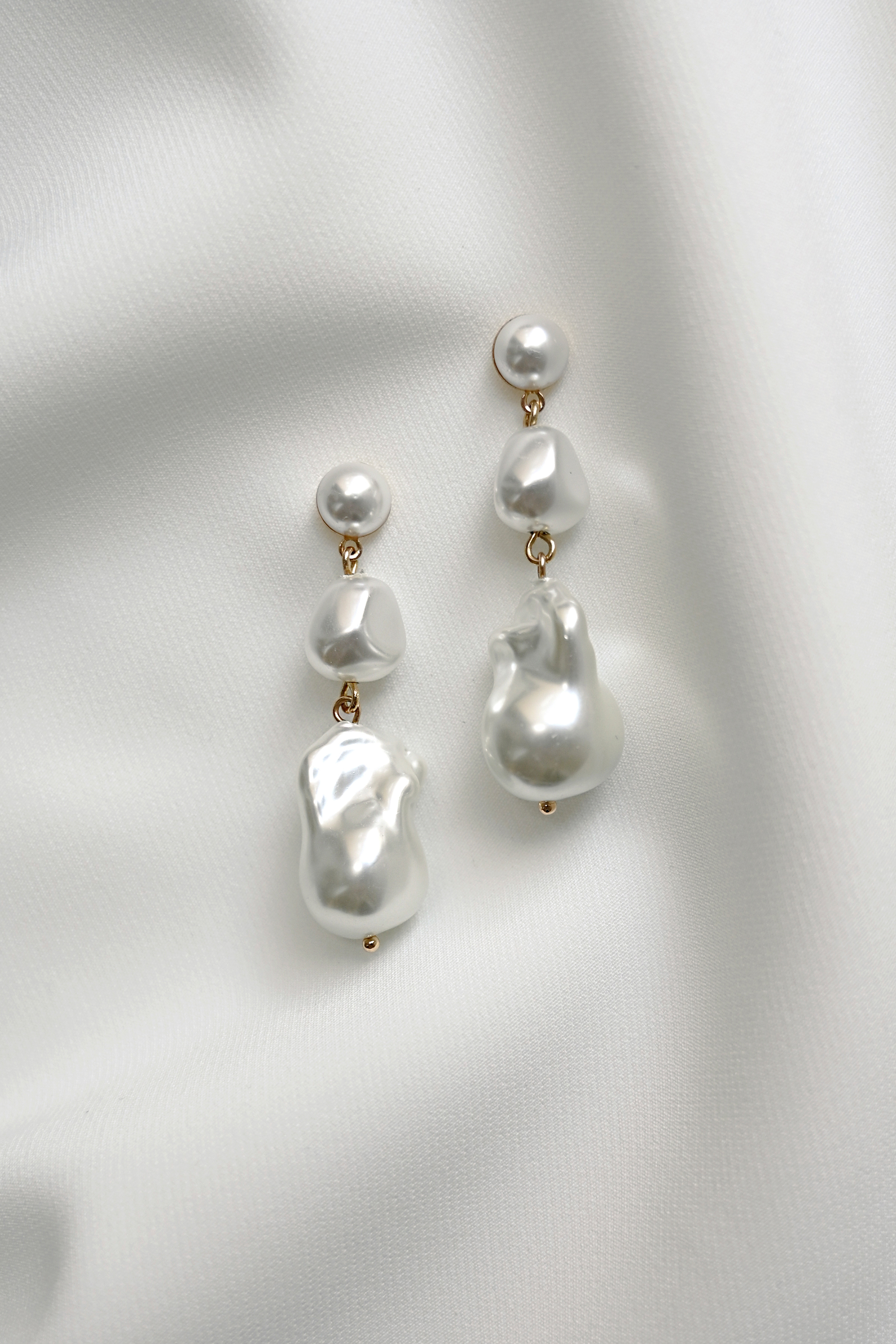 Galilea Gold Pearl Earring by Jenny Yoo | Shop Online Now