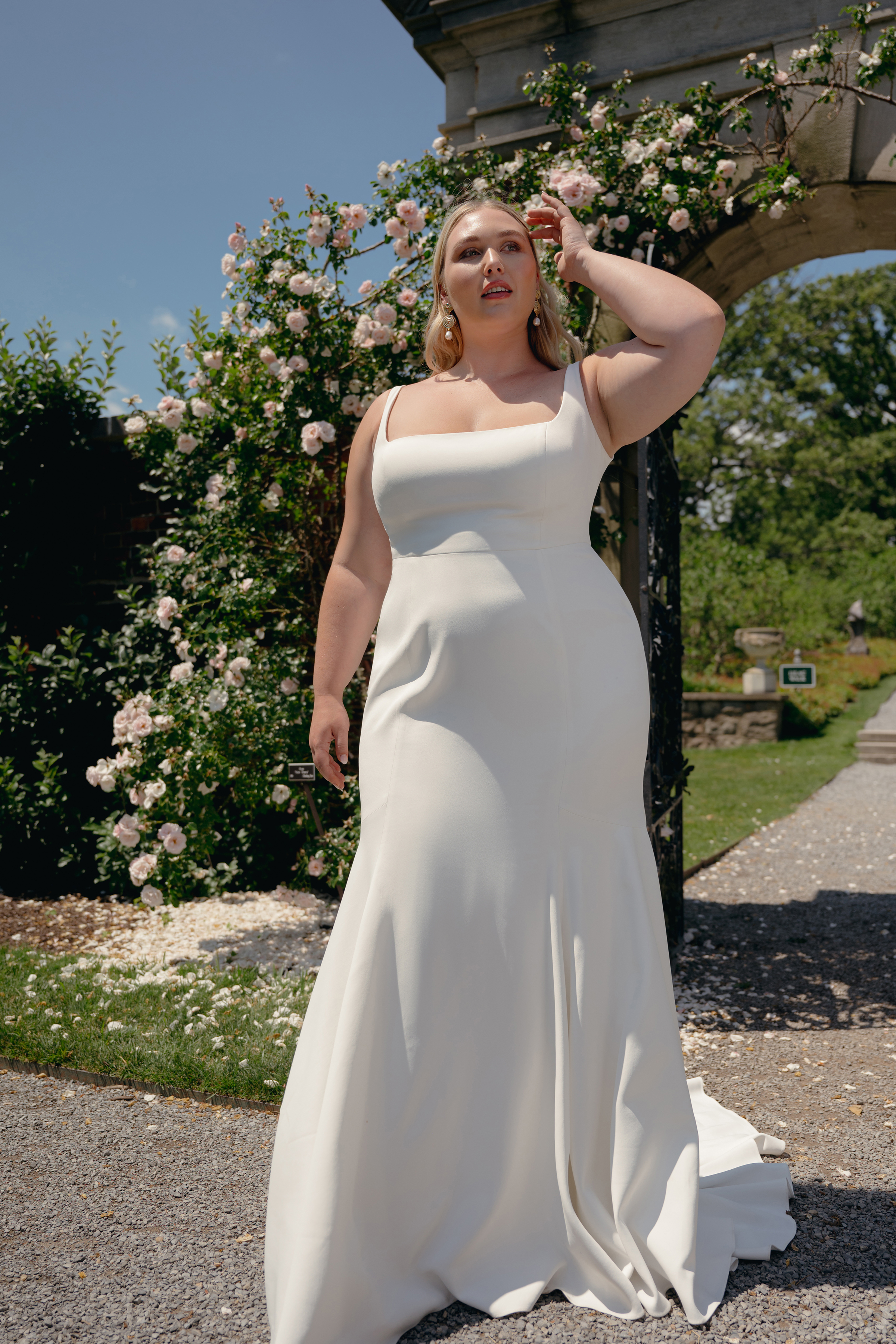 plus size wedding dresses for curvy brides