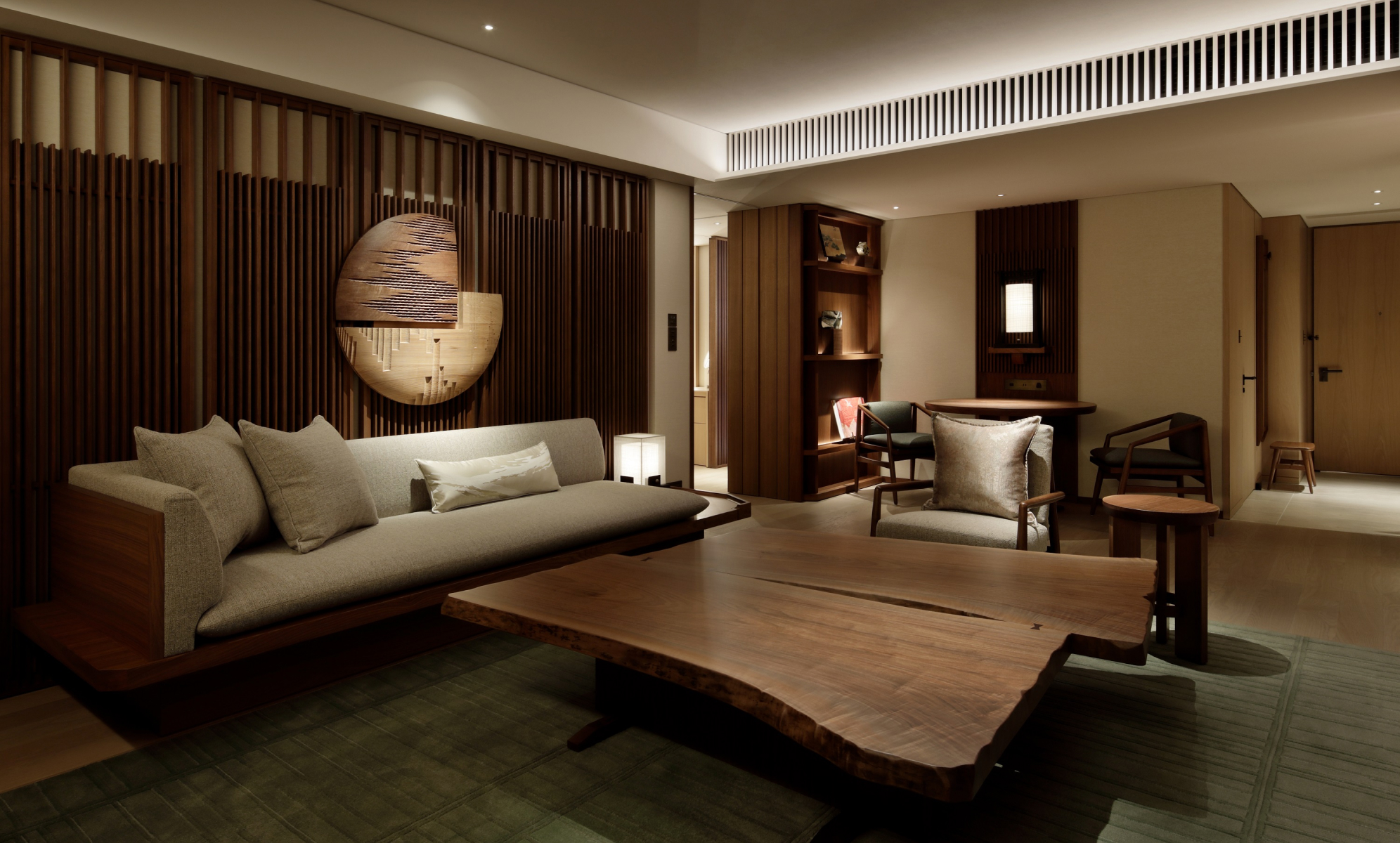 Luxury Suites & Apartments in Dubai | Sheraton Grand Hotel, Dubai