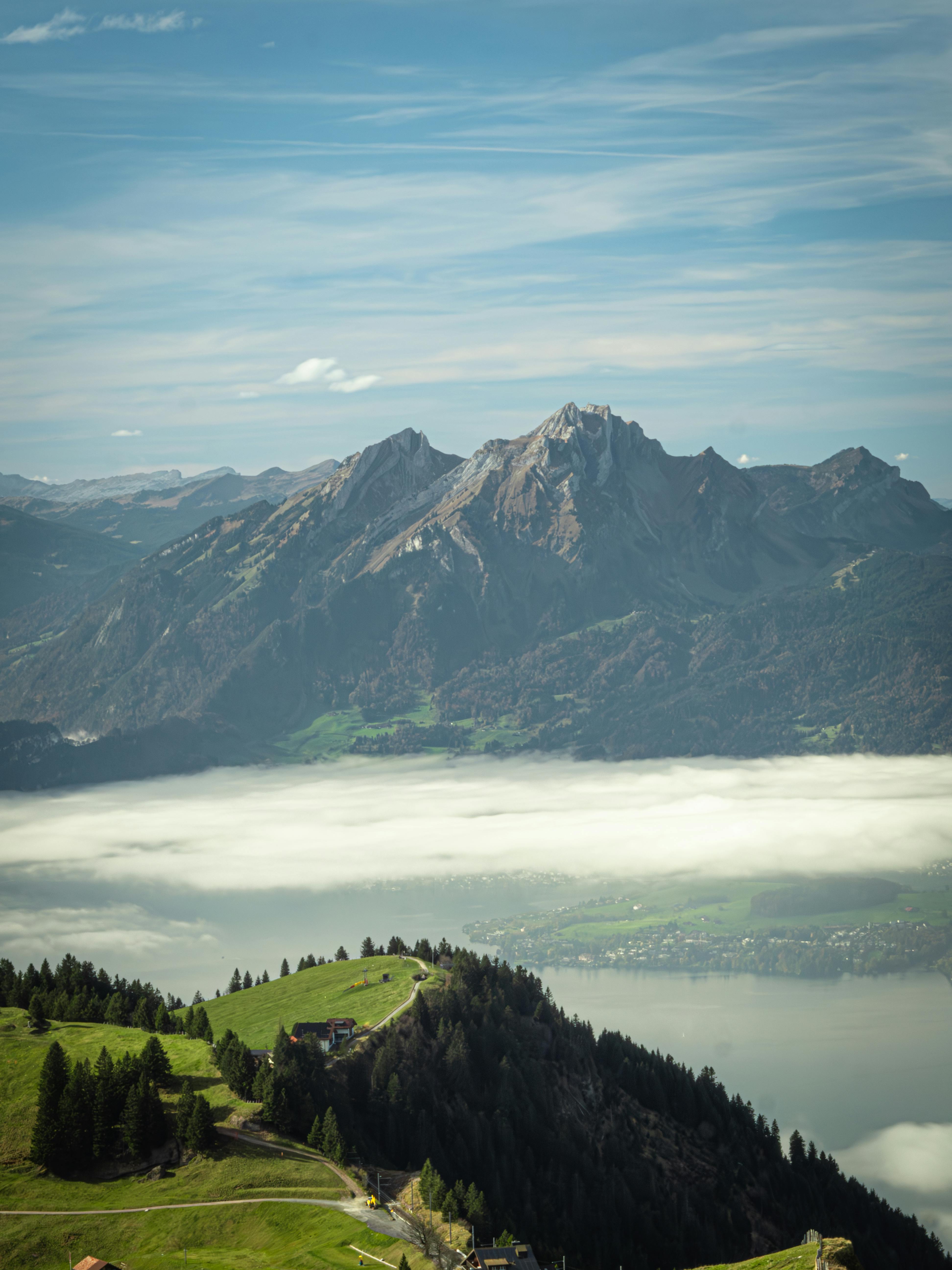 皮拉圖斯山（Pilatus）