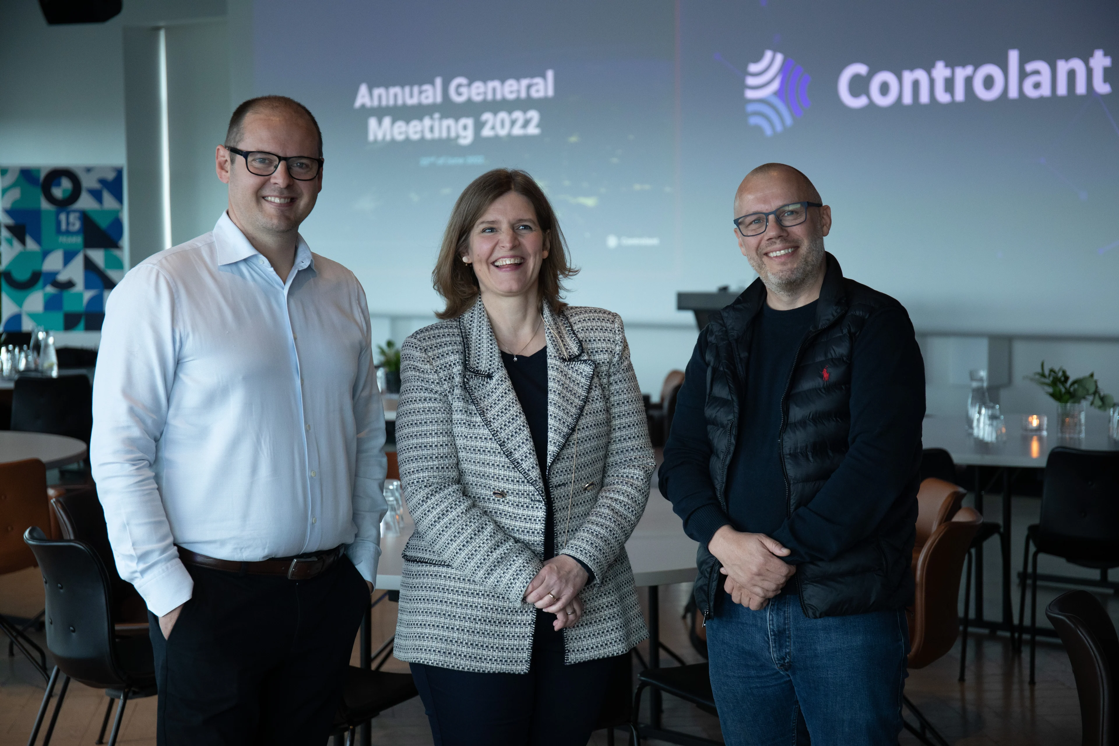 Photo from the Controlant Annual General Meeting 2021: Gudmundur Arnason Controlant’s CFO, Asthildur Otharsdottir chairman of the board of Controlant and Gisli Herjolfsson Controlant’s CEO.