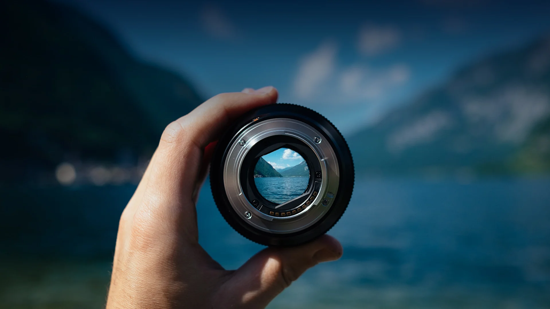 paul-skorupskas-7KLa-xLbSXA-unsplash