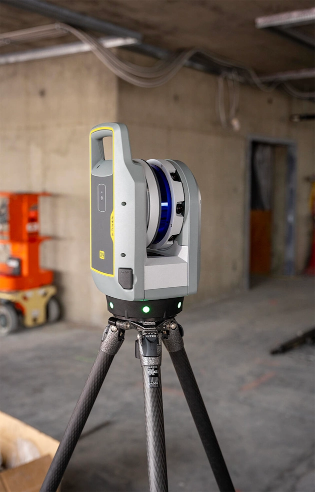 X9 scanner in use