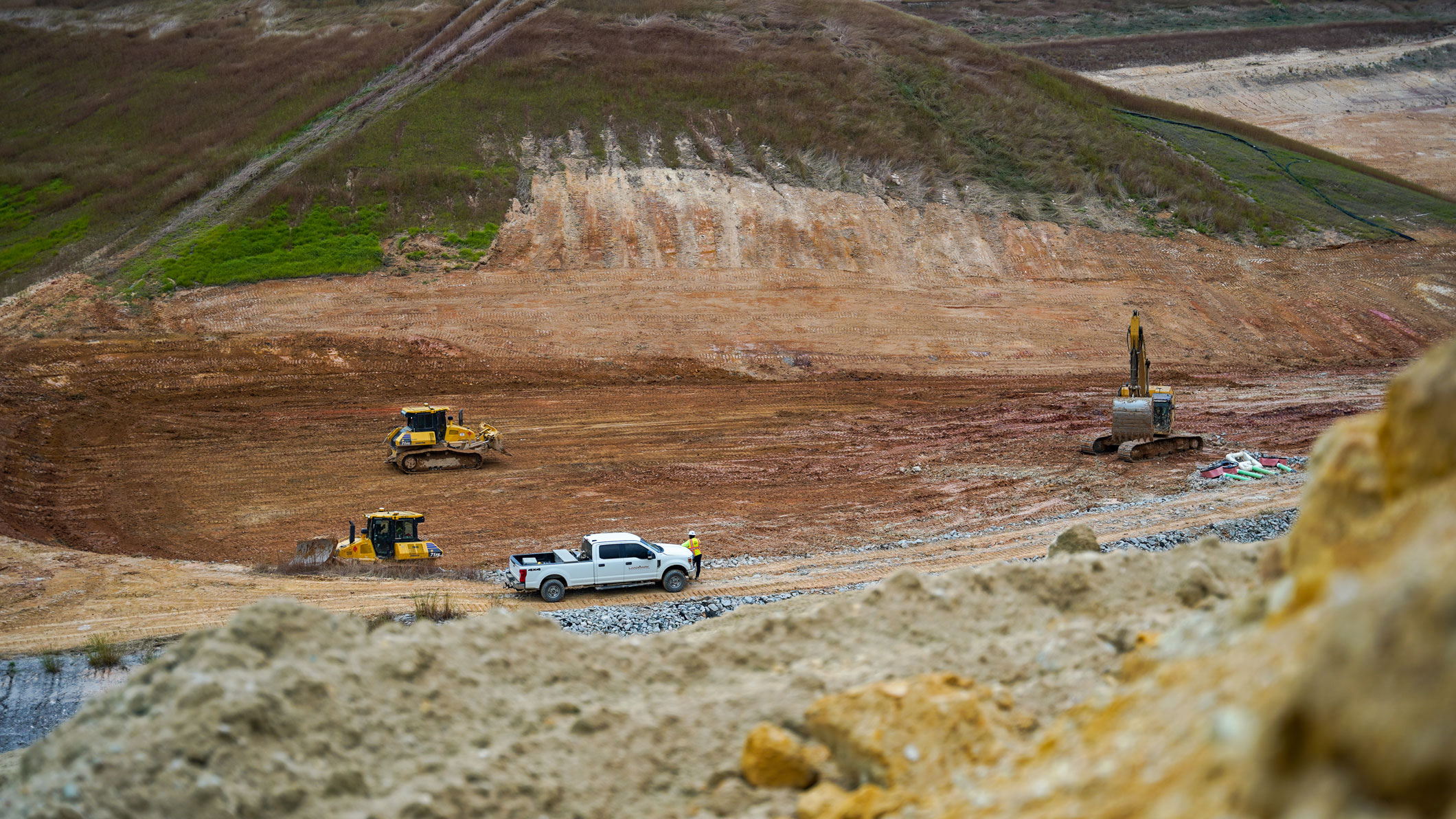 The Landmark team manages the movement of over 24 million cubic yards of material and the placement of more than 500,000 tons of stone at the EV site.