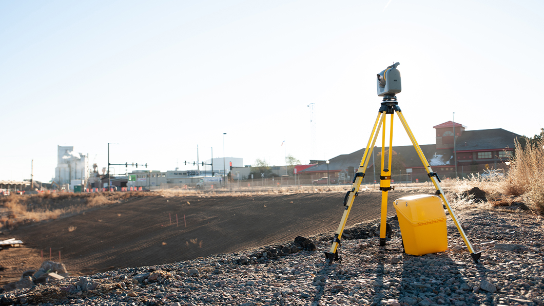 construction-blog-sx12-total-station-image