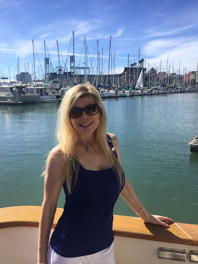 Welcoming Helaine de Tomasi