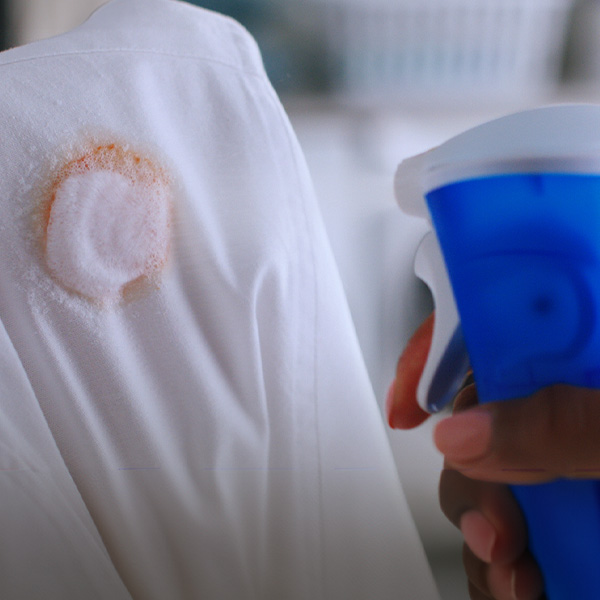 Geting Laundry Stains Out of Clothes