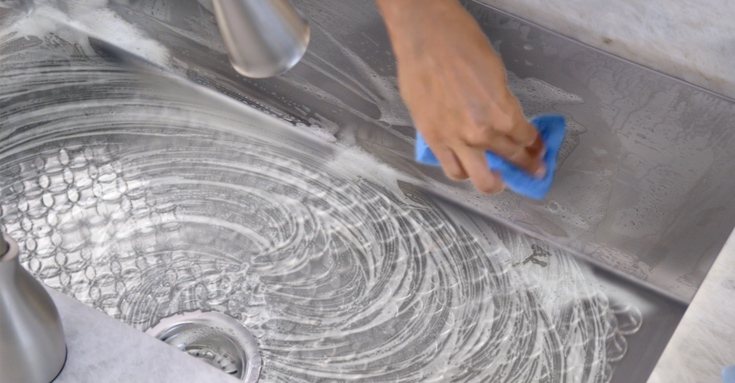 Cleaning the Kitchen Sink