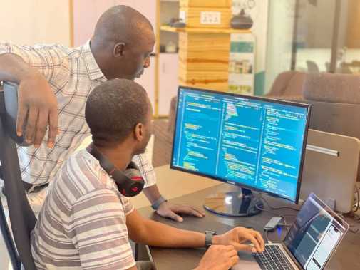 Top 6 Advantages of outsourcing software development to The Gambia
