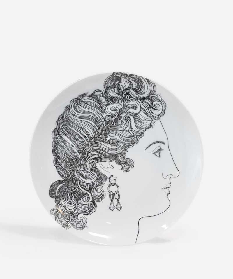 PIERO FORNASETTI - 'Le Bellezze' decorative plate, circa 1950 - Decorative Objects