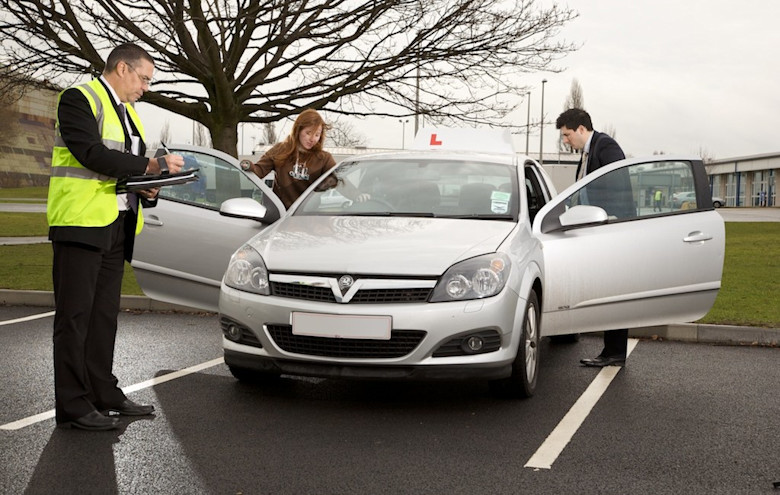 Top 10 Reasons To Fail A Driving Test Midrive