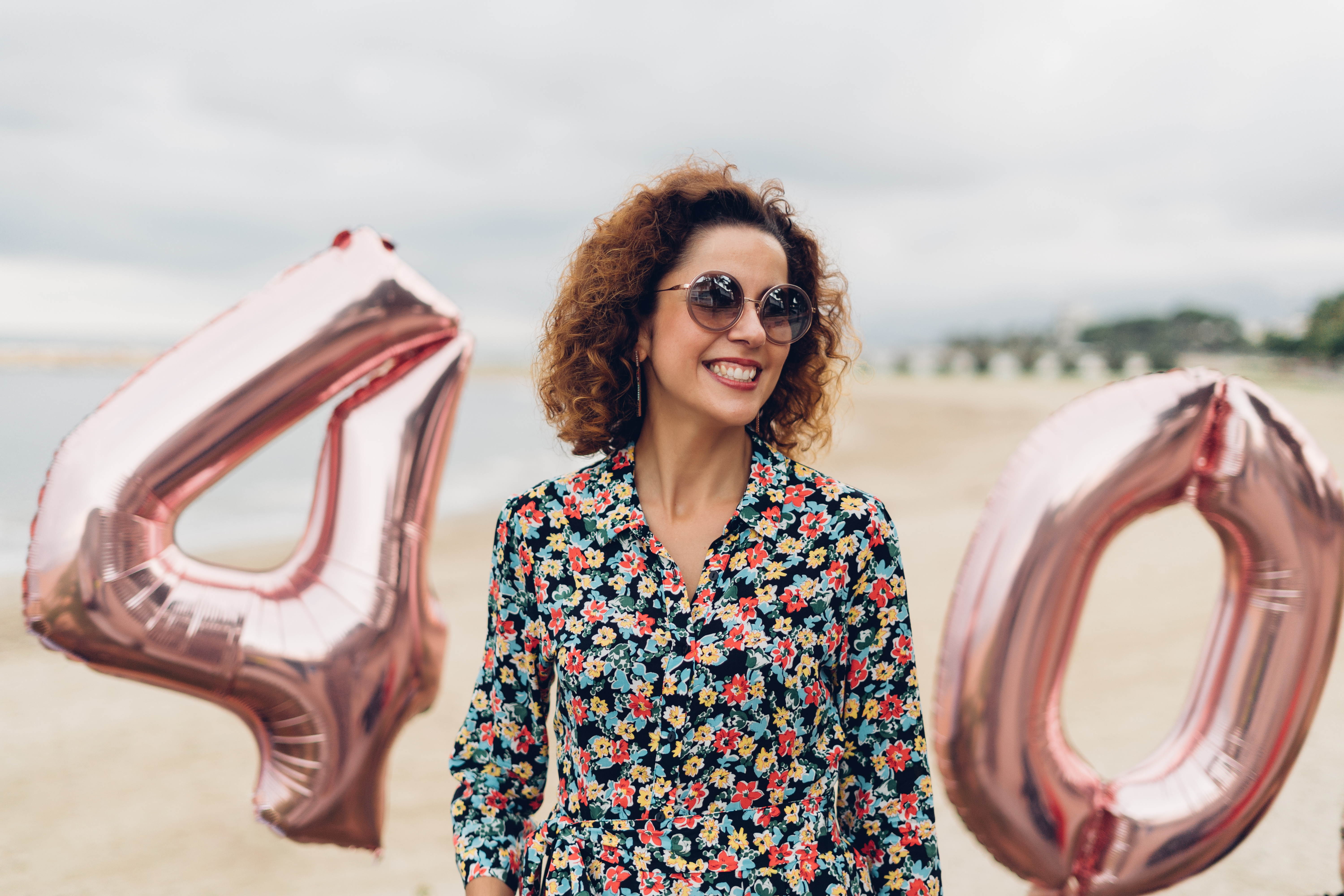 woman celebrating 40th birthday