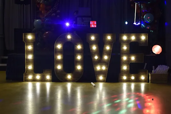 Love sign at wedding
