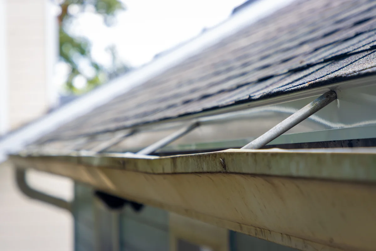 gutter repair
