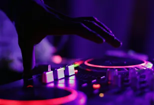 DJ category card