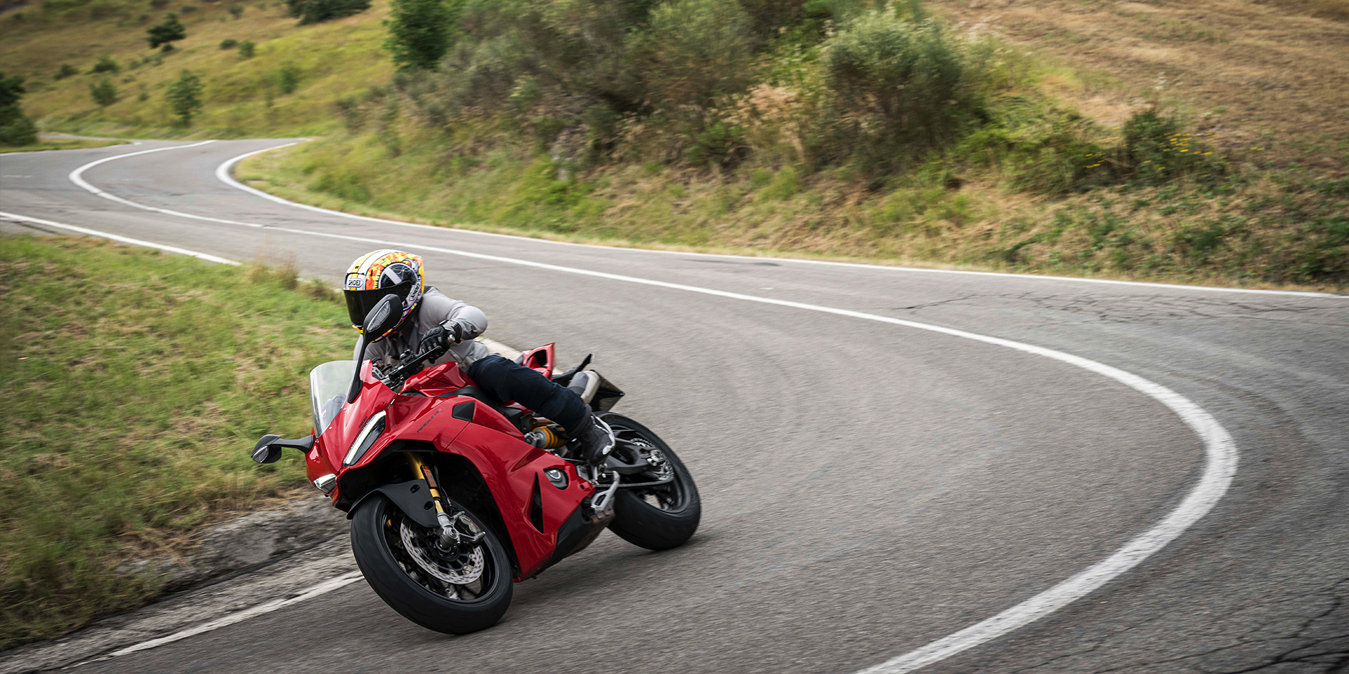 Adam Child: The new Ducati Panigale V2 S goes head-to-head against the 955
