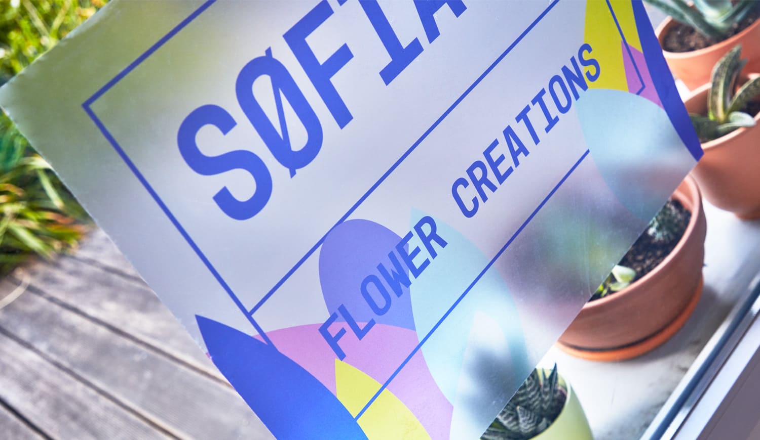 Custom vinyl stickers online for windows