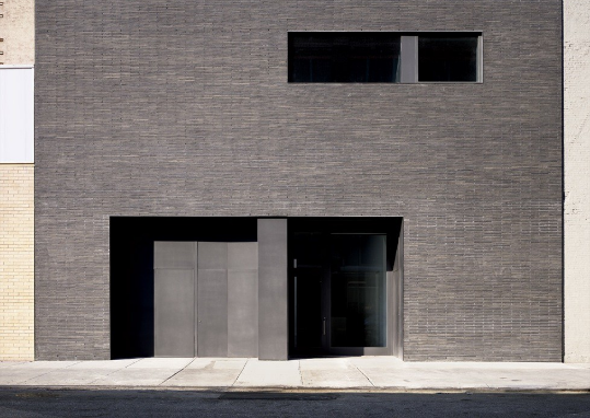 Gladstone location at 21st street