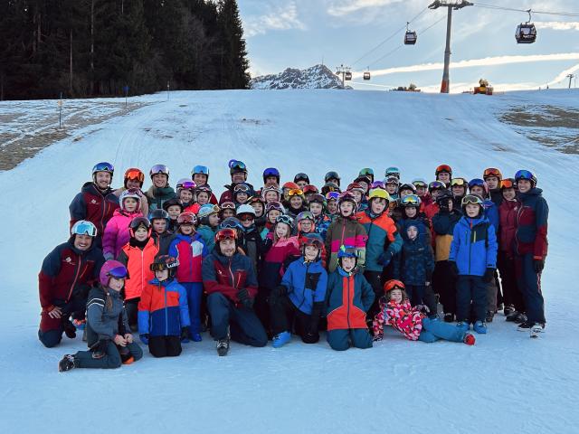 Kinder- und Jugendskikurs