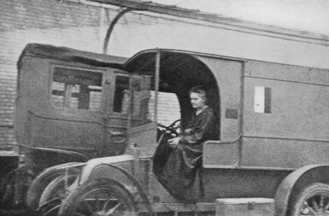 Marie Curie 1917