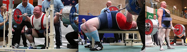 800px-IPF_World_Champion_Dean_Bowring_performing_the_three_Powerlifting_moves.jpg