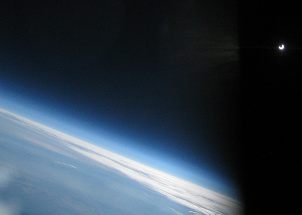 eclipse_balloon.jpg