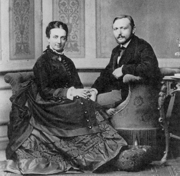 Richard-von-Krafft-Ebing-and-his-wife-Marie-Louise.jpg
