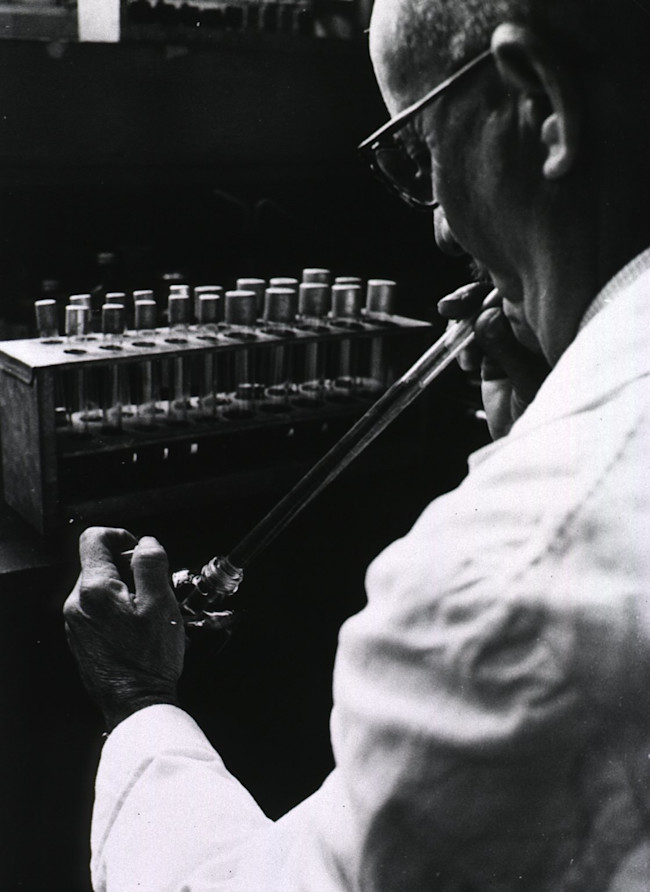 Suck It The Ins and Outs of Mouth Pipetting Discover Magazine