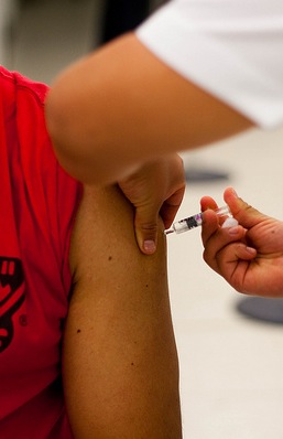 flu_vaccine.jpg