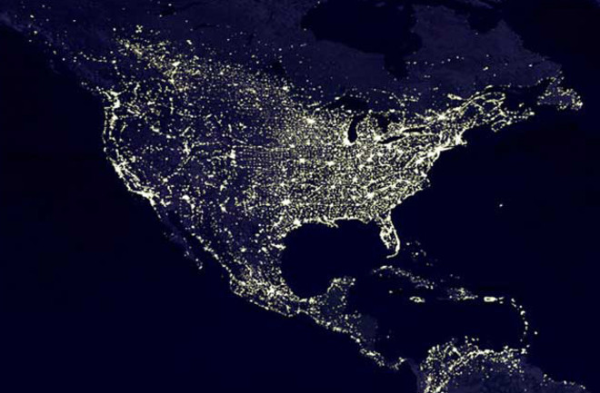 Image of the U.S. at night, with cities lit - NASA