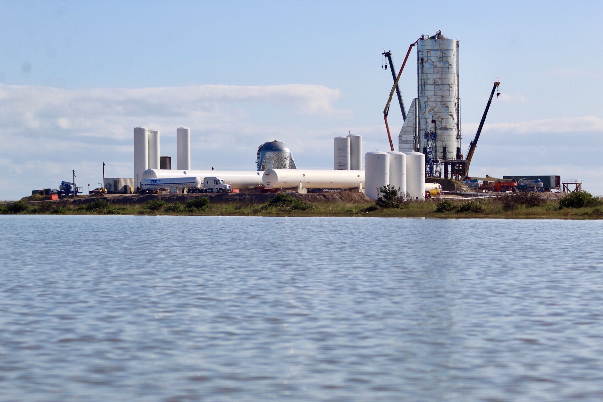 Welcome to Boca Chica, the Tiny Texas Town Where SpaceX is Building its