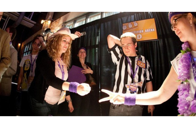 To Win At Rock Paper Scissors Put On A Blindfold Discover Magazine Rock Paper Scissors World Championship 2022