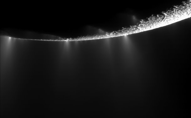 cassini_enceladus_nov091.jpg