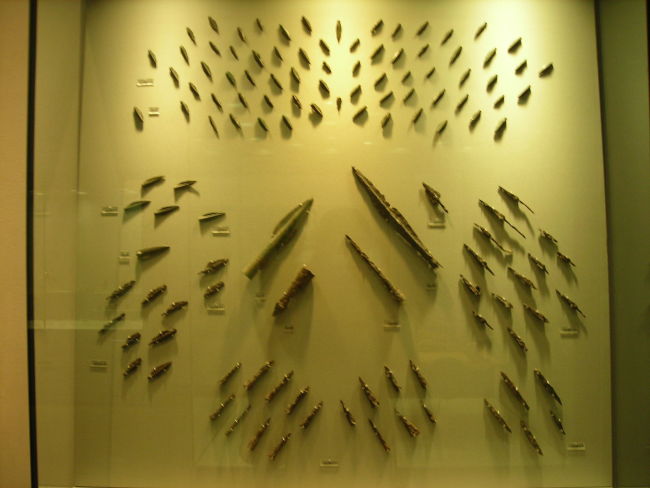 Iron arrowheads and spearheads from Thermopyles - wikimedia commons