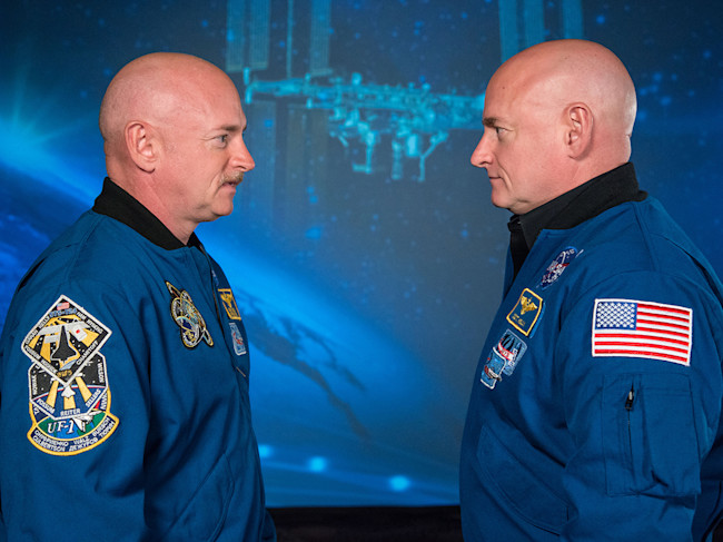 Scott-and-Mark-Kelly
