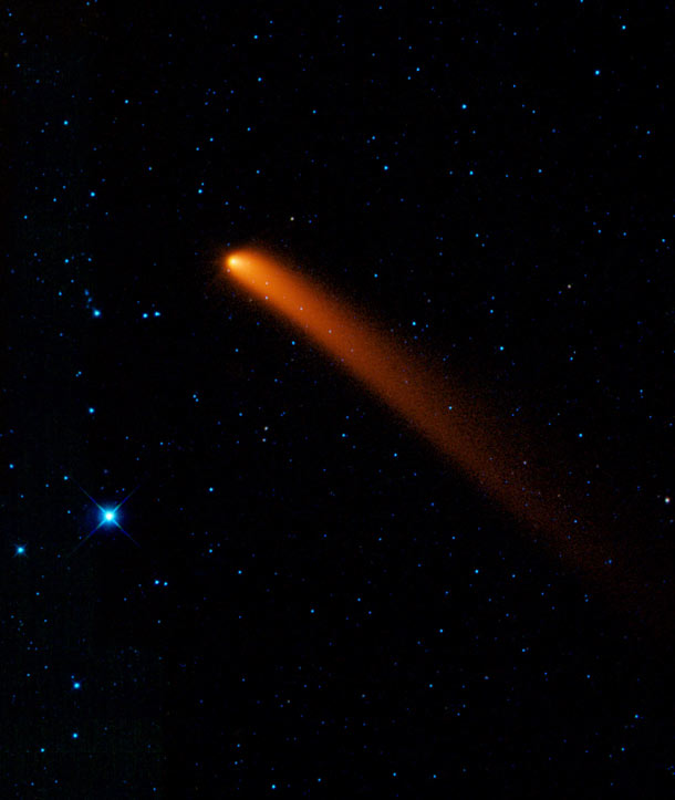 WISE_comet_c2007q3.jpg