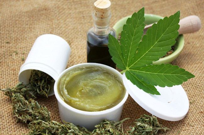 Depending on the medical condition, oils or lotions made from cannabis may be a better choice. (Credit: sangriana/Shutterstock.com)