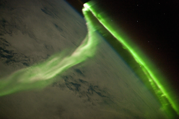 ISS_aurora_australis.jpg