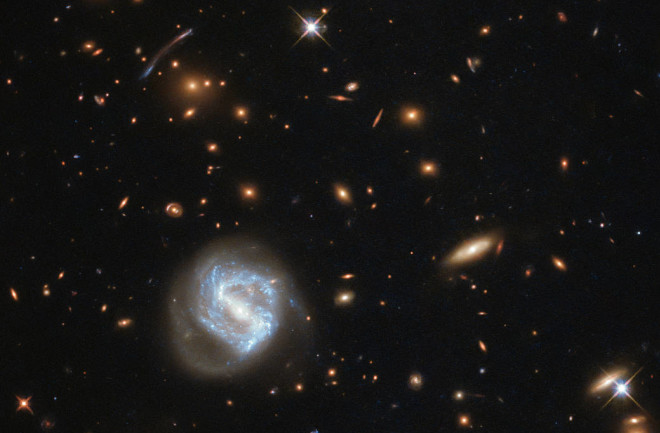 Galaxy-cluster-SDSS-J03330651.jpg