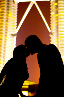 kiss.jpg